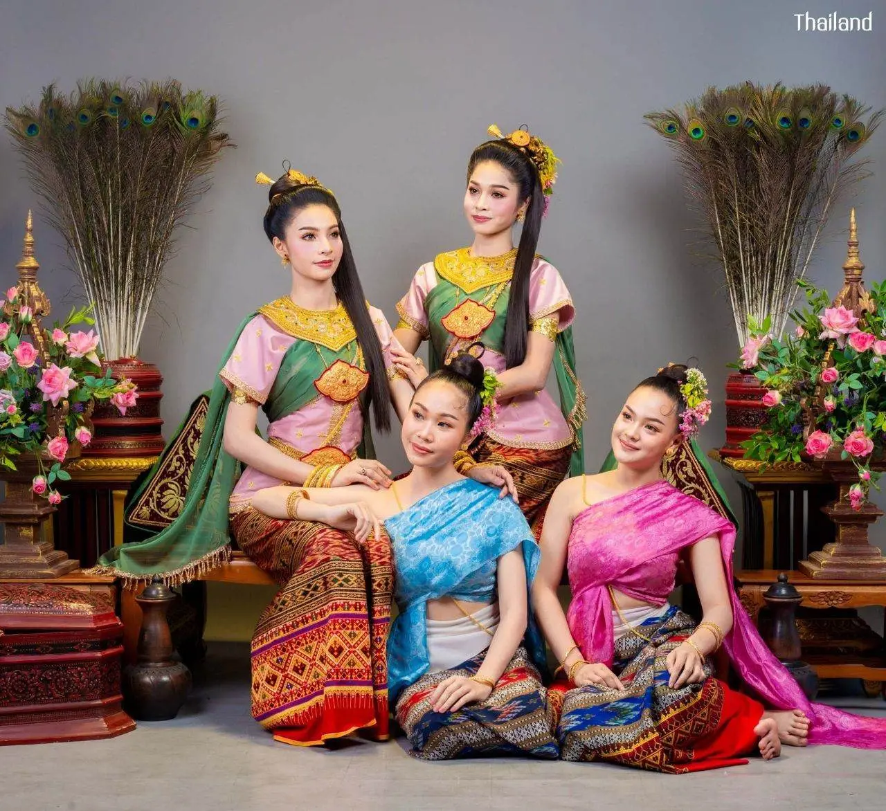 Thai Dance: Phuean Phaeng Taeng Tua 🇹🇭