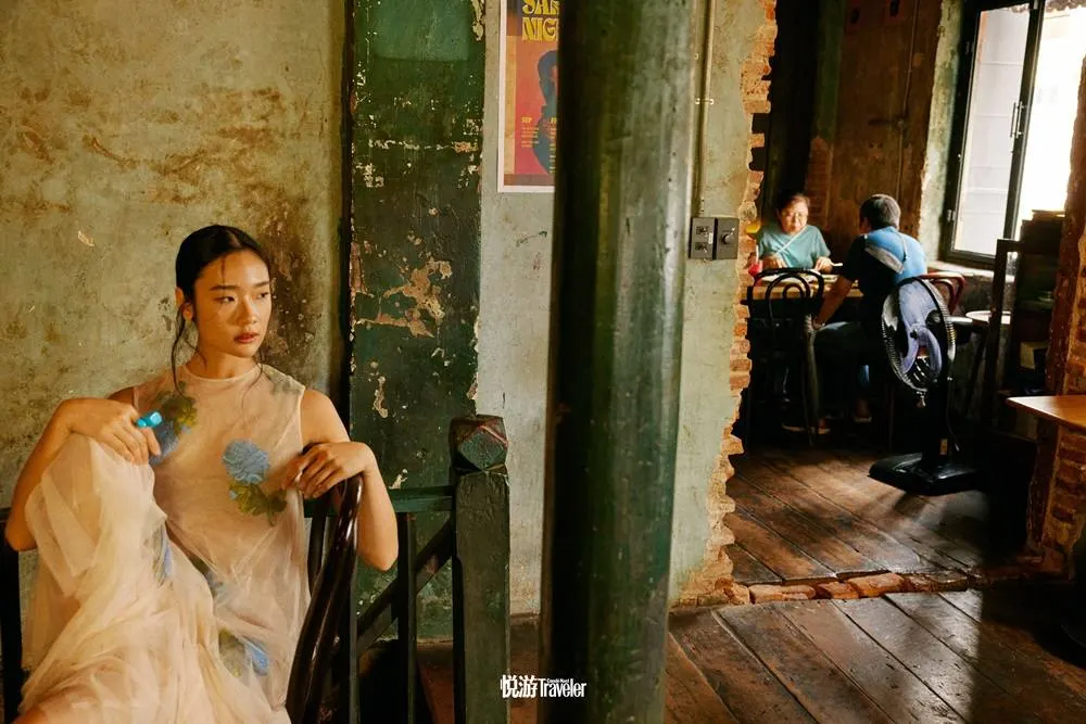 ออกแบบ ชุติมณฑน์ @ Cond&eacute; Nast Traveler China Sep-Oct 2023