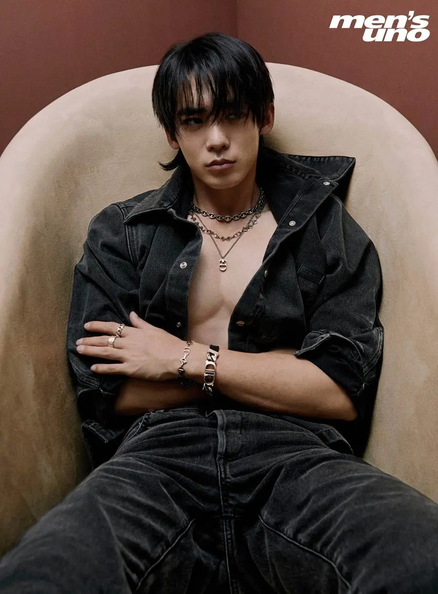 YuShi @ Men&rsquo;s Uno China October 2023