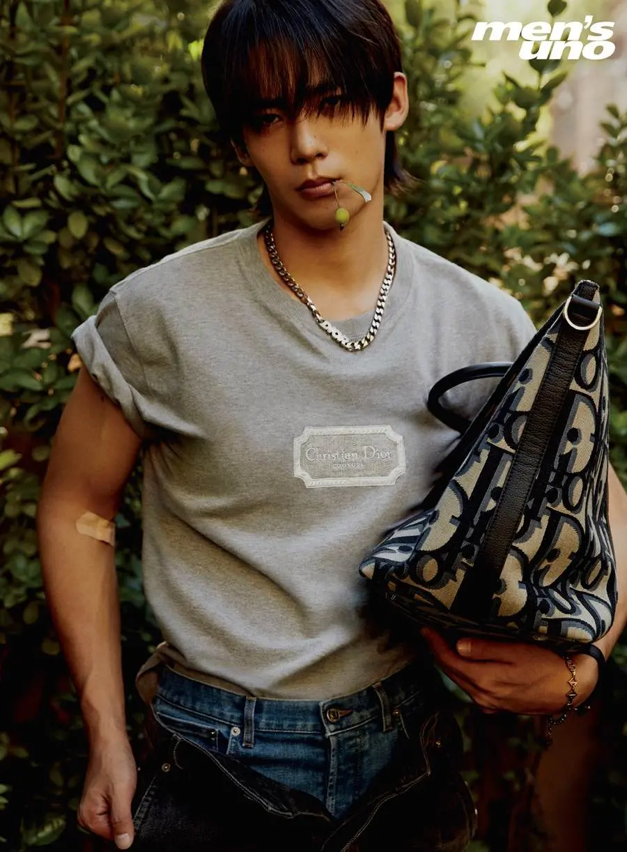 YuShi @ Men&rsquo;s Uno China October 2023