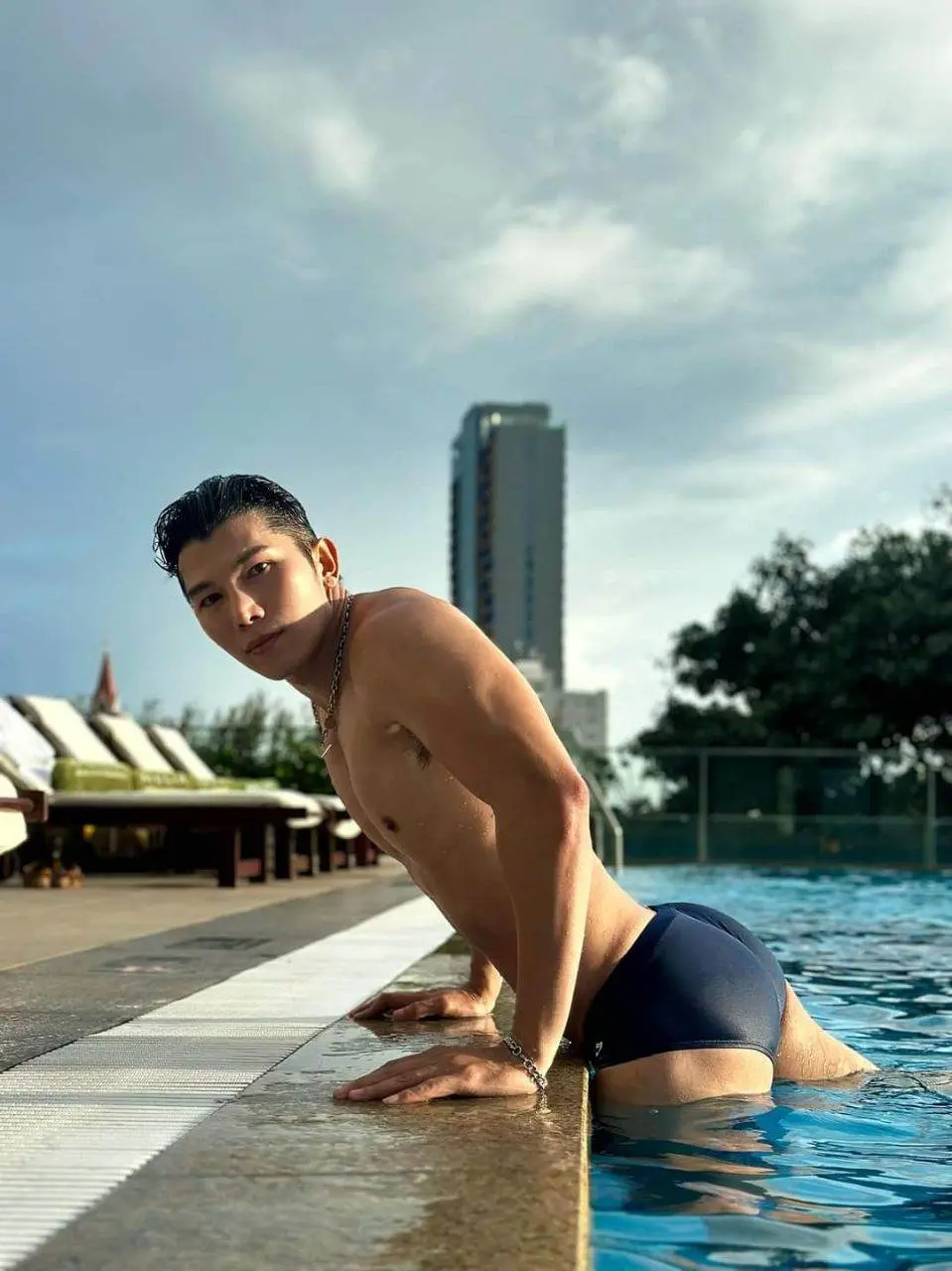 เพราะมีเธอ