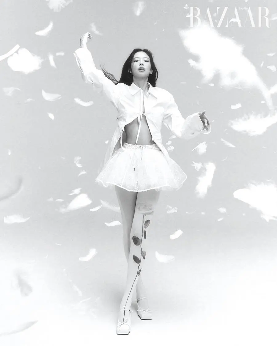 (BLACKPINK) Jennie @ Harper's BAZAAR Korea October 2023
