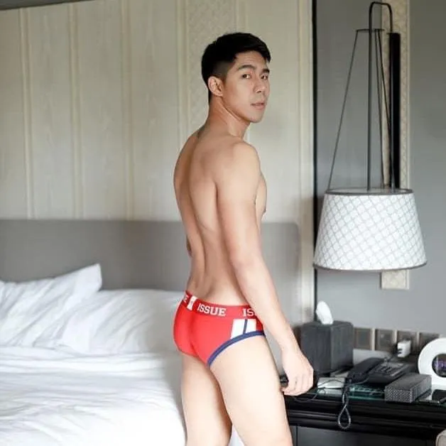 แอบดูไอจีผู้ชาย 25