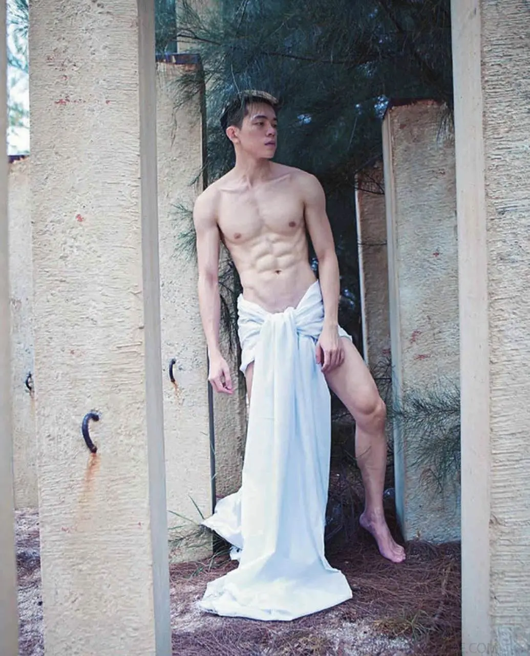 หนุ่มหล่อขึ้นปก 1170.3