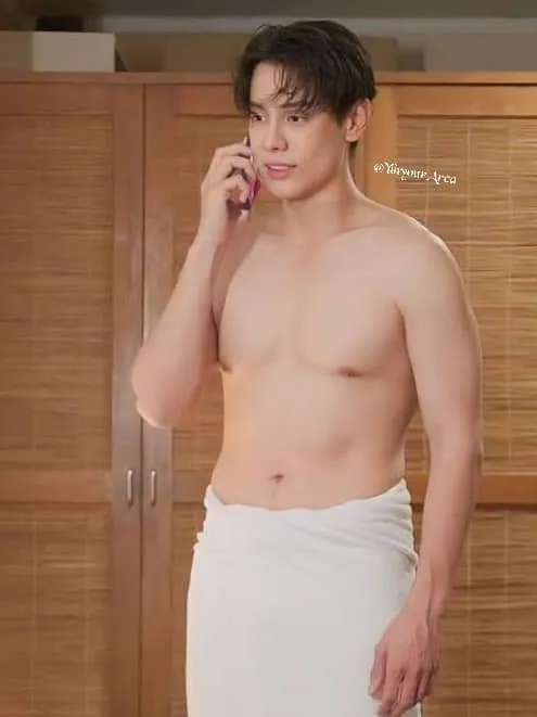 แบงค์ อาทิตย์