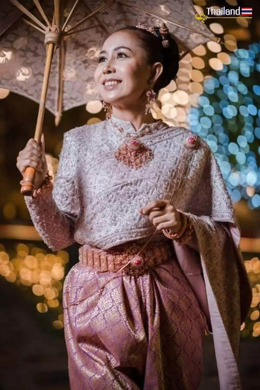 🇹🇭 THAILAND | Thai Costumes in King Narai Reign Fair 2022 👑