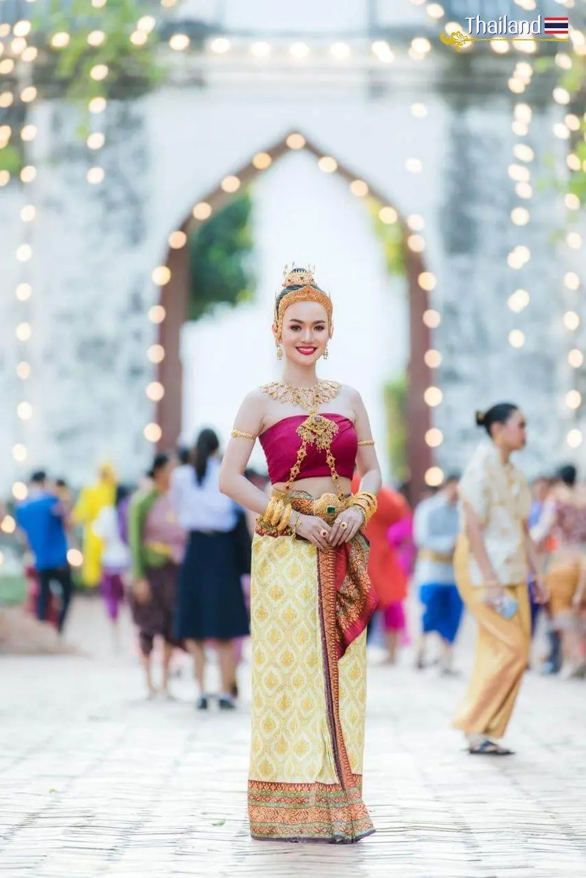 🇹🇭 THAILAND | Thai Costumes in King Narai Reign Fair 2022 👑