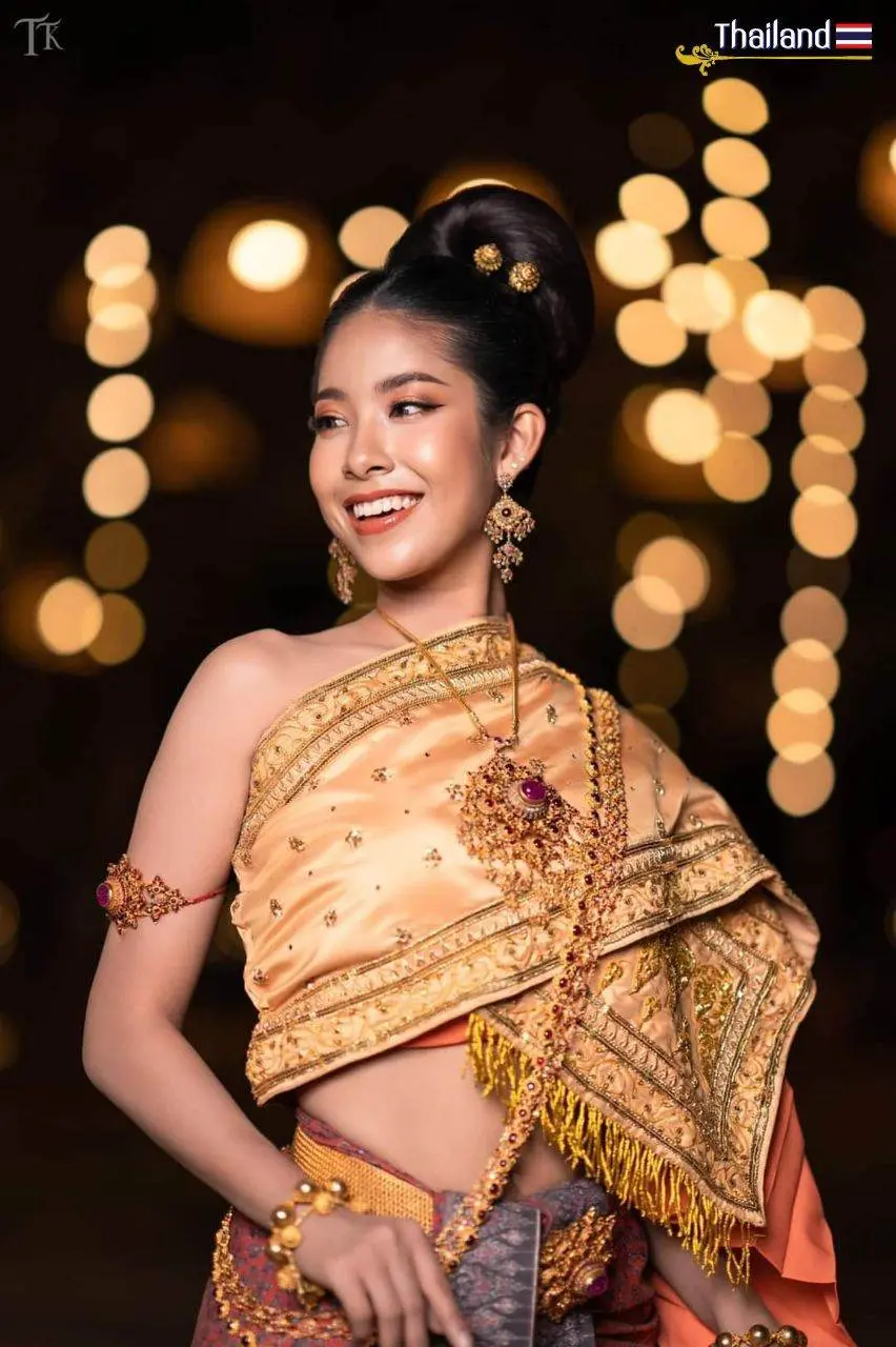 🇹🇭 THAILAND | Thai Costumes in King Narai Reign Fair 2022 👑