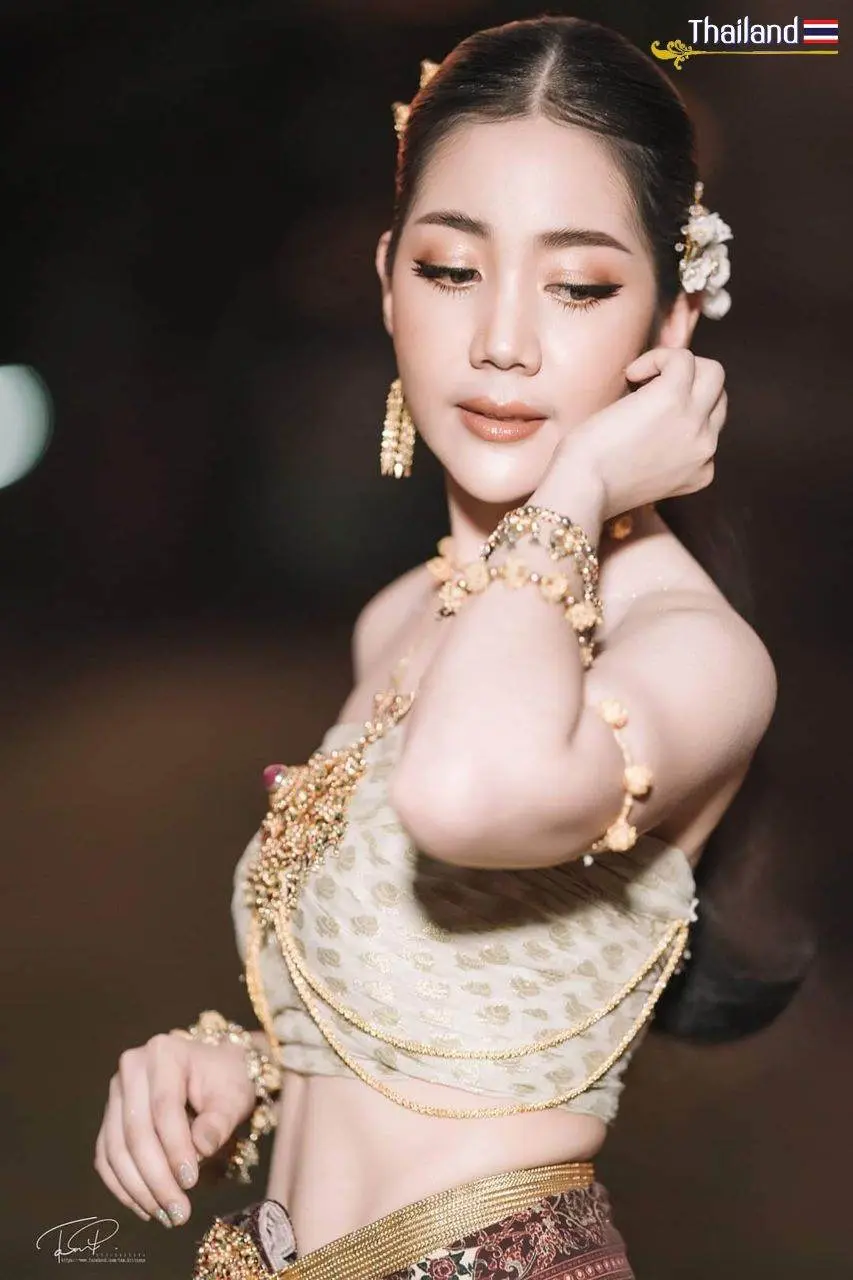 🇹🇭 THAILAND | Thai Costumes in King Narai Reign Fair 2022 👑