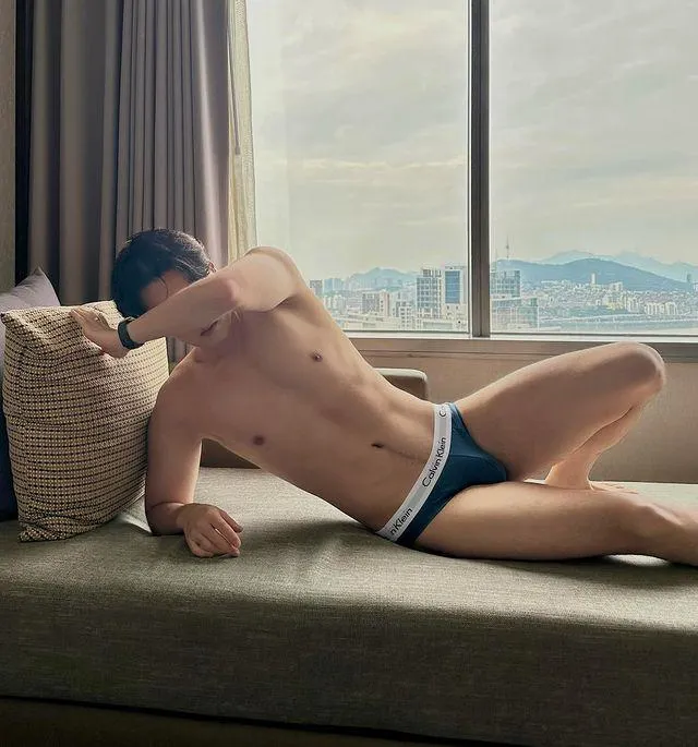 LINE OpenChat : Underwear For Men