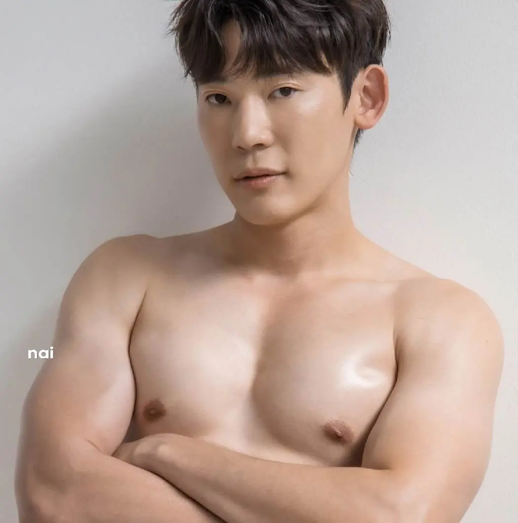 หนุ่มหล่อขึ้นปก 1161.4