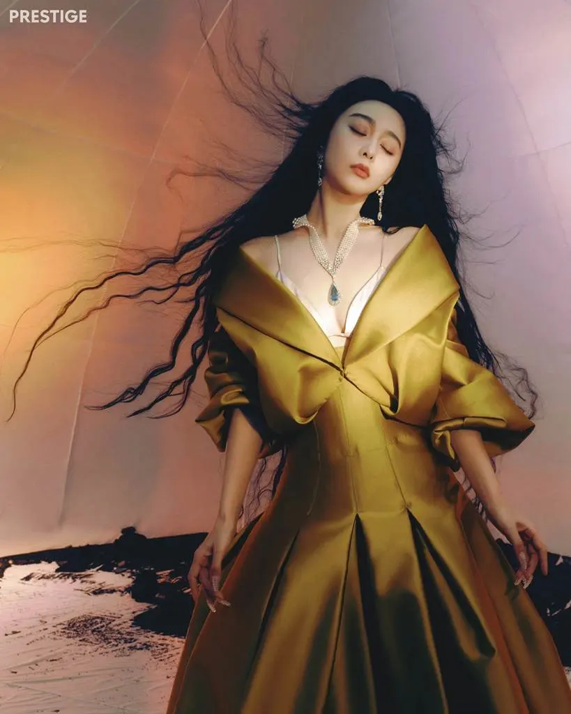 Fan Bingbing @ PRESTIGE HK October 2023