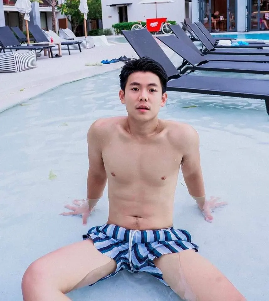 ใครจะไปอดใจไหว