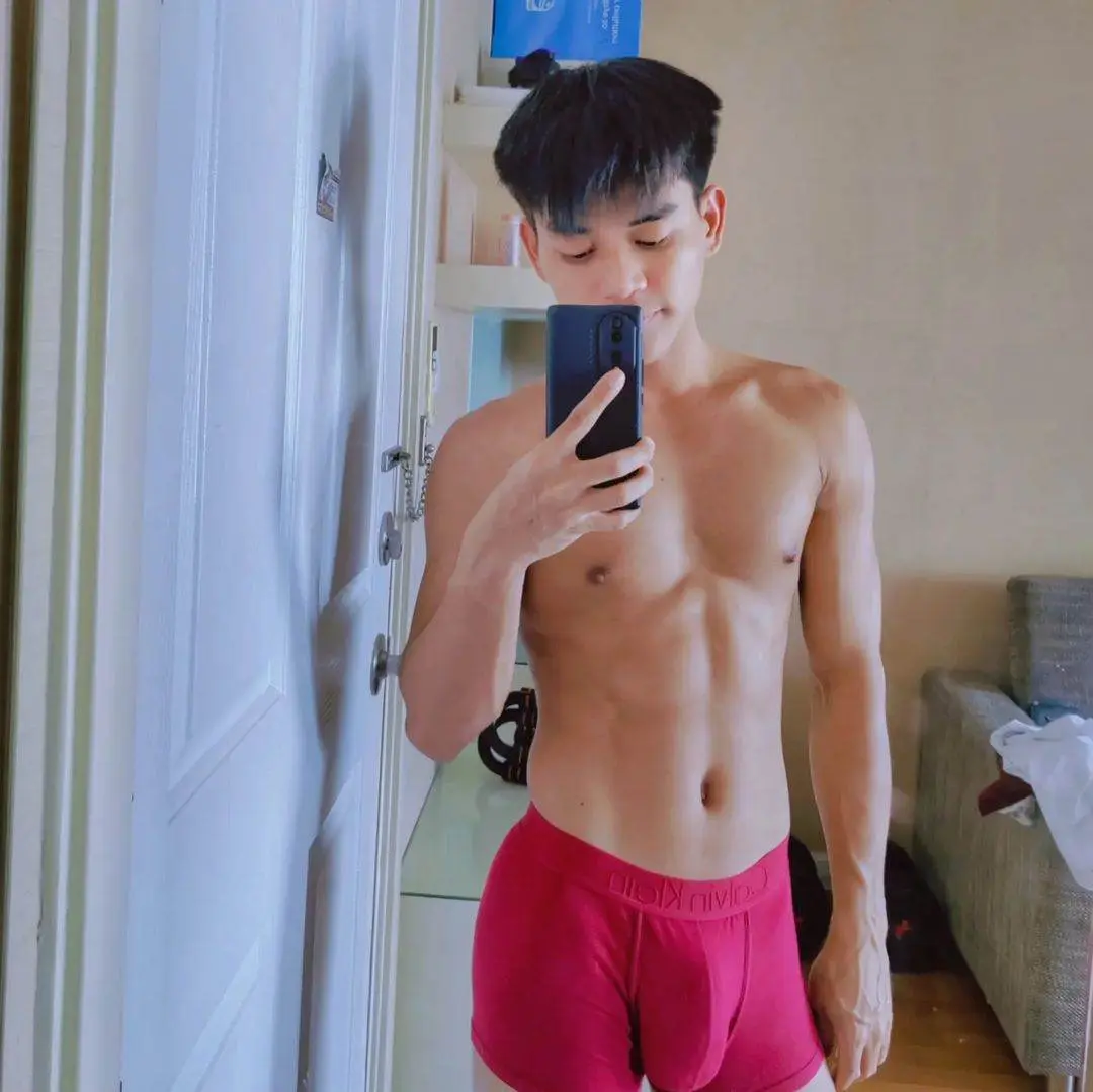 แอบดูไอจีผู้ชาย 30