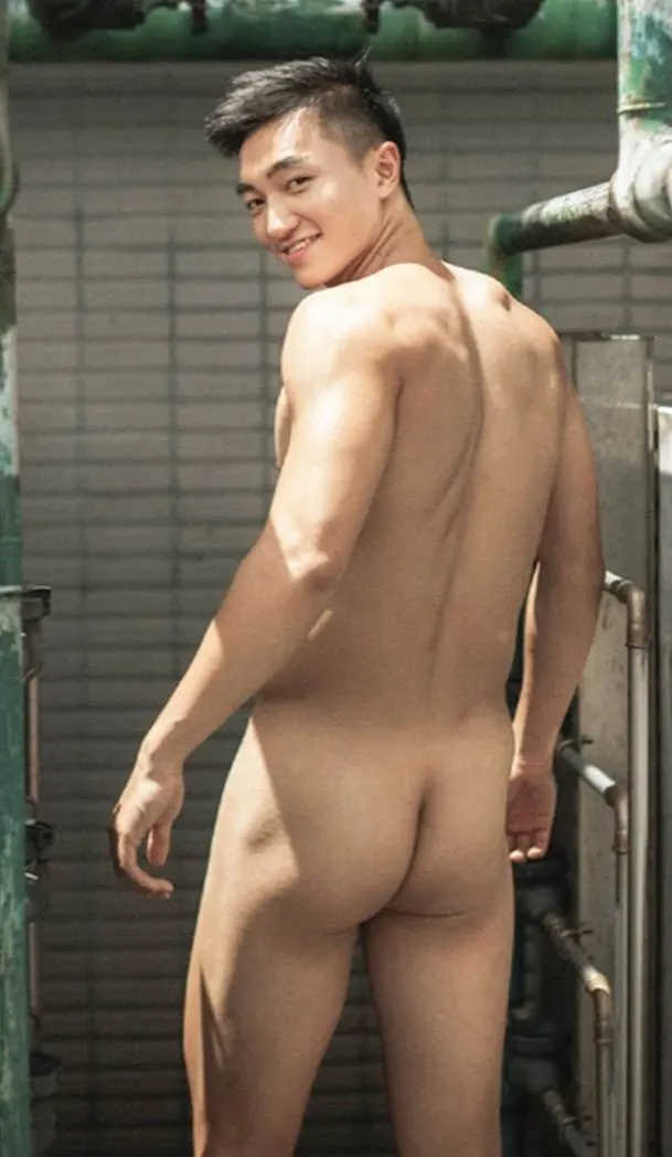 เมียไม่อยู่ เพื่อนหมู่ผัว