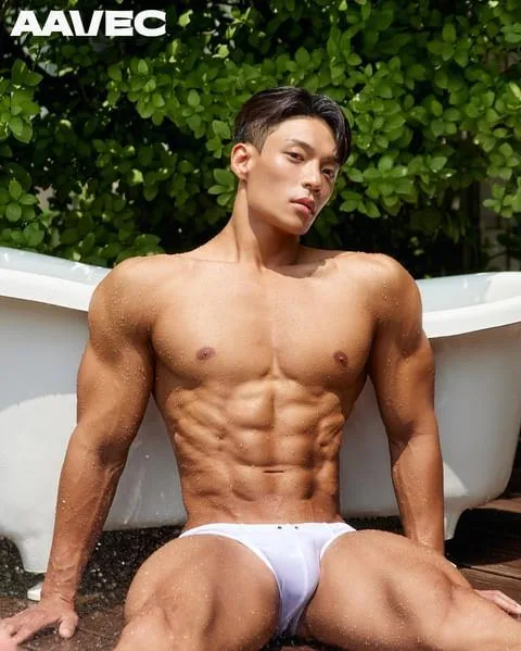 Sexy 8