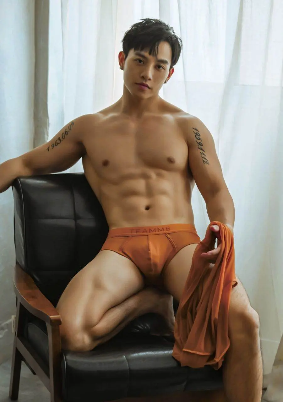 ส่องหนุ่ม 363