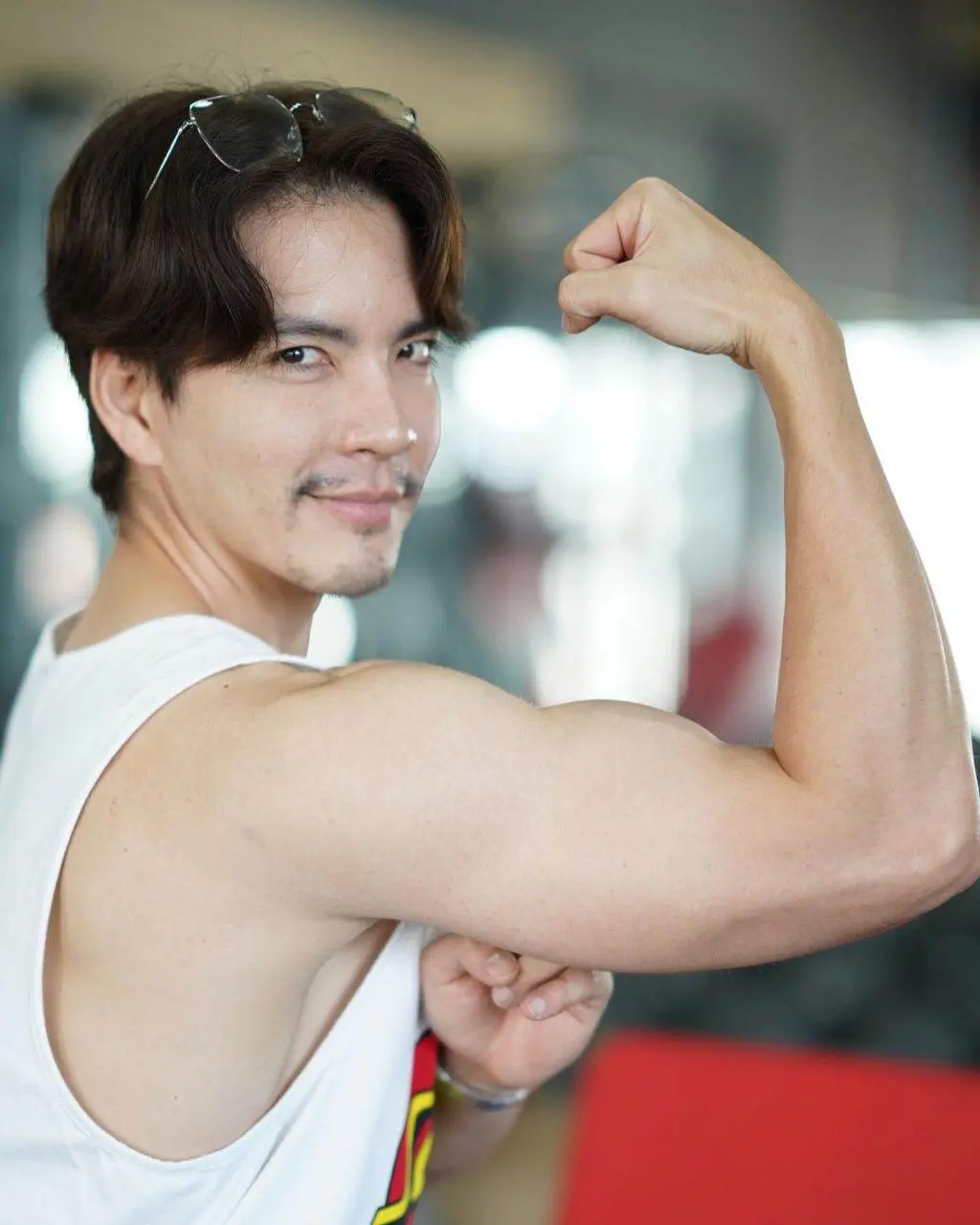 เฮียนิวแซ่บมาก