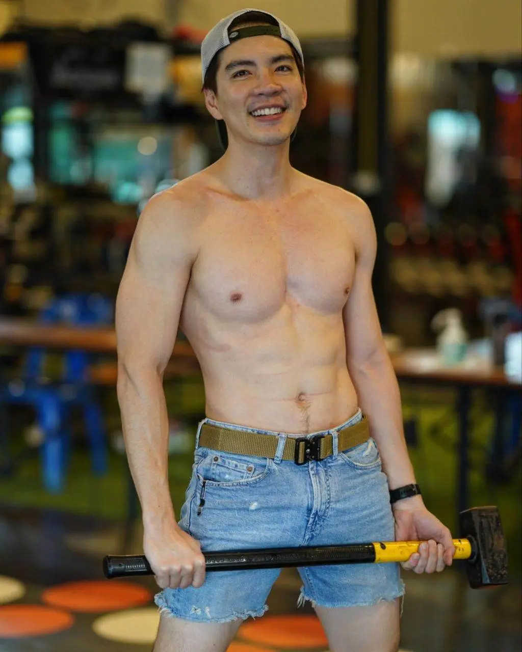 เฮียนิวแซ่บมาก