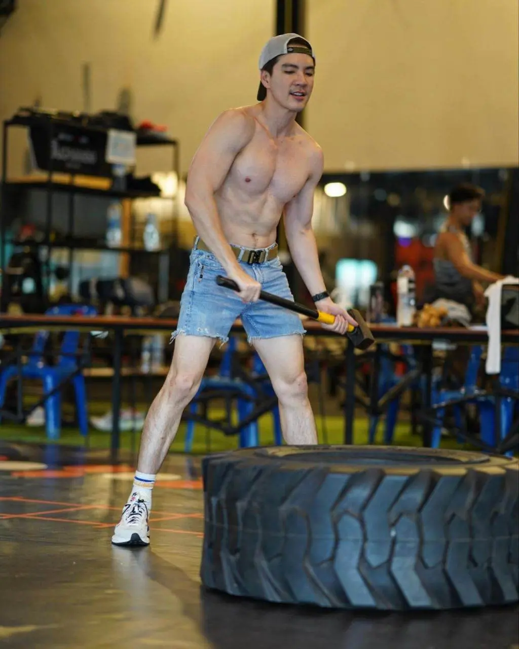 เฮียนิวแซ่บมาก