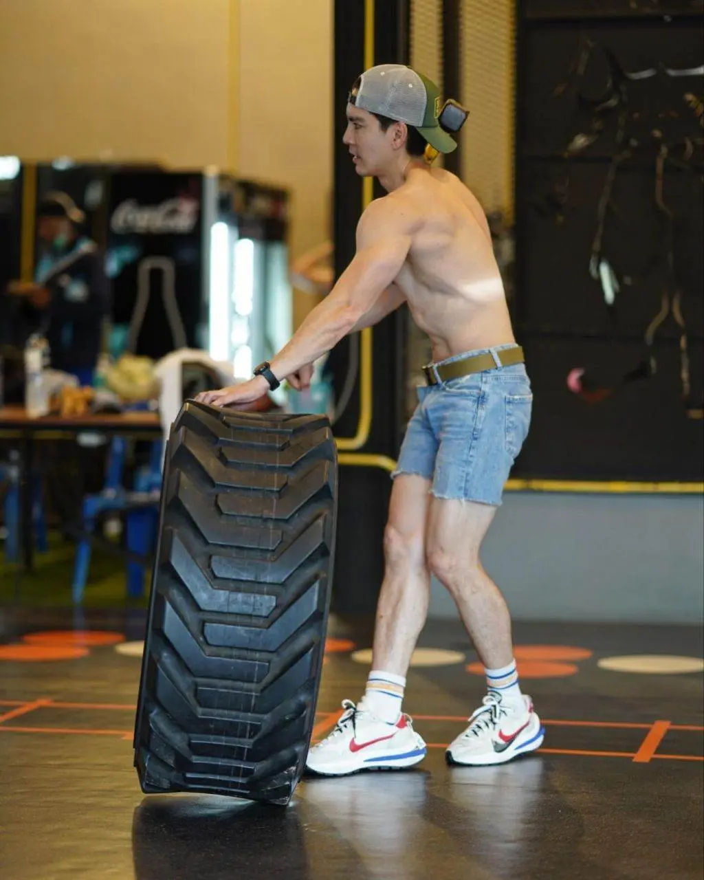 เฮียนิวแซ่บมาก
