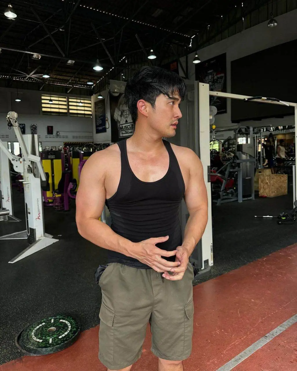 เพ่ดิวหุ่นหมีกำลังน่าฟัด