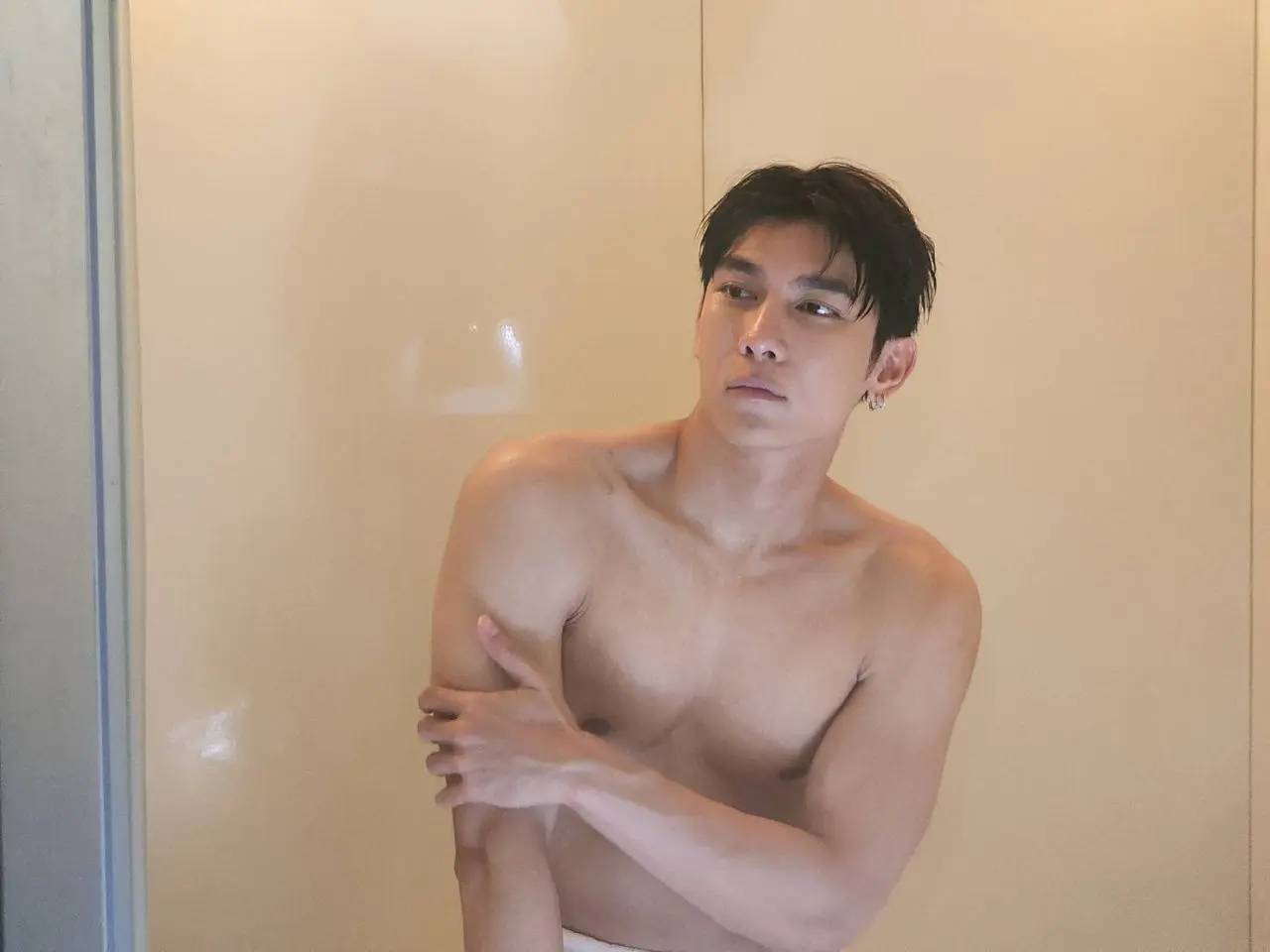 แซ่บตัวพ่อ