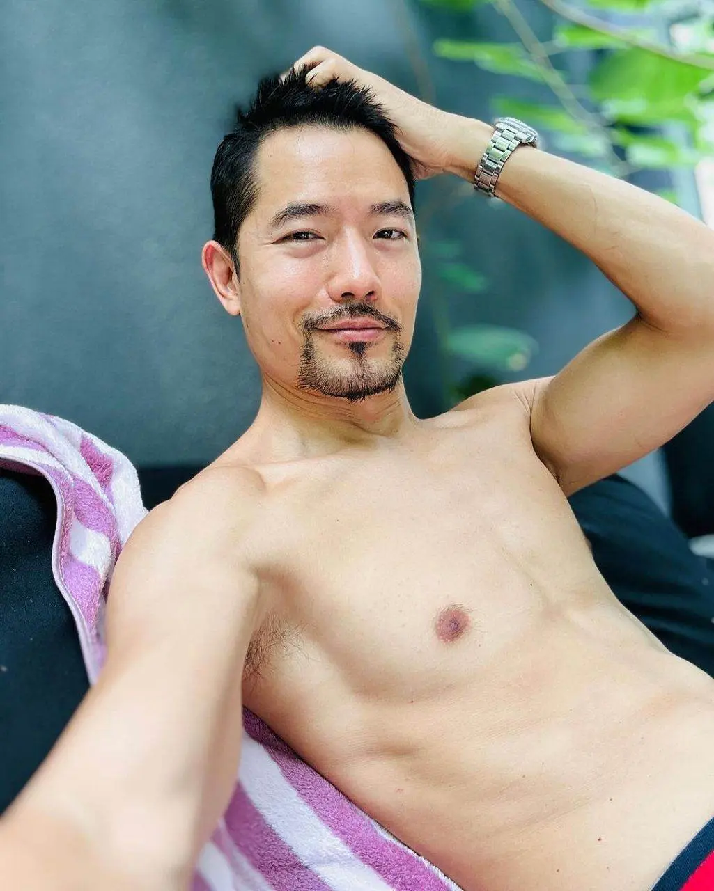 ดาราน่าแซ่บ