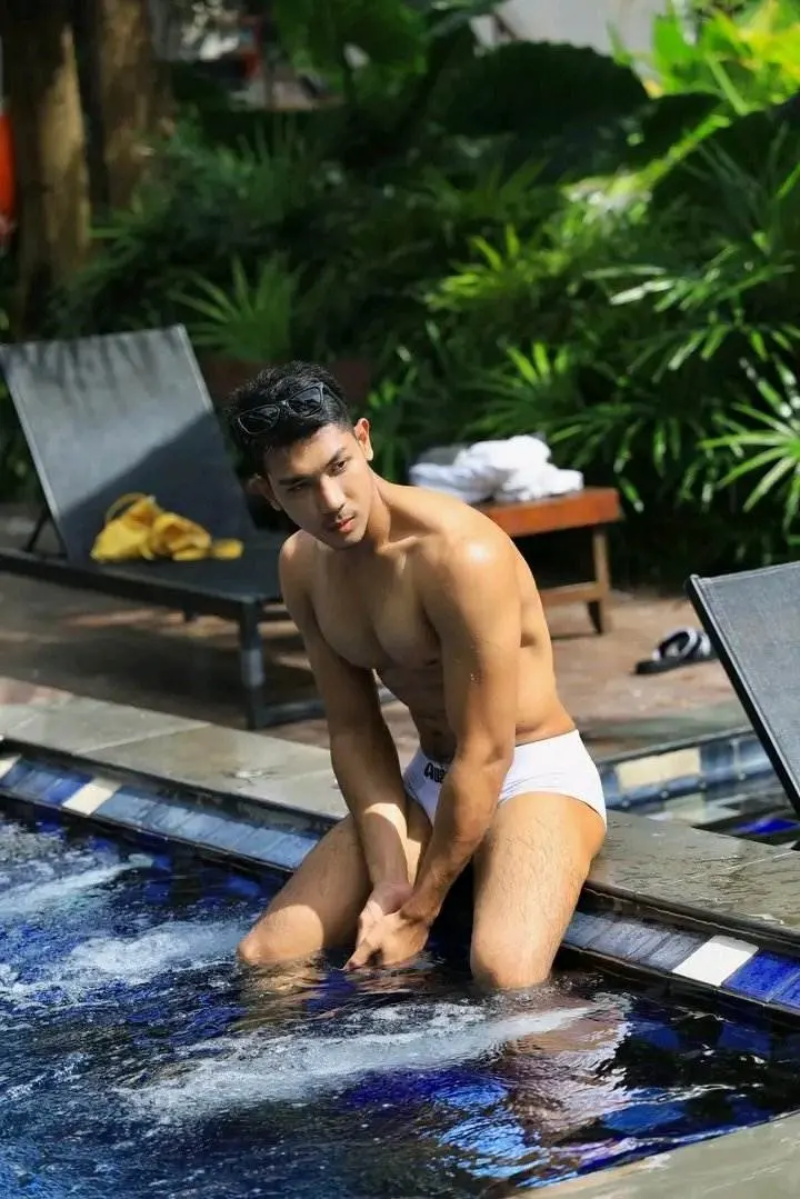 Sexy 9