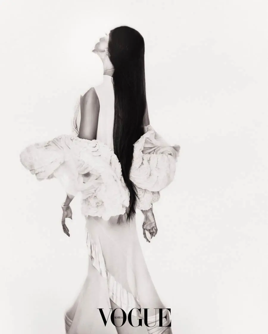 Naomi Campbell @ VOGUE Korea November 2023