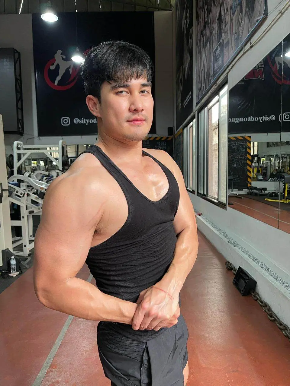 อยากดิวกับดิวทั้งคืน