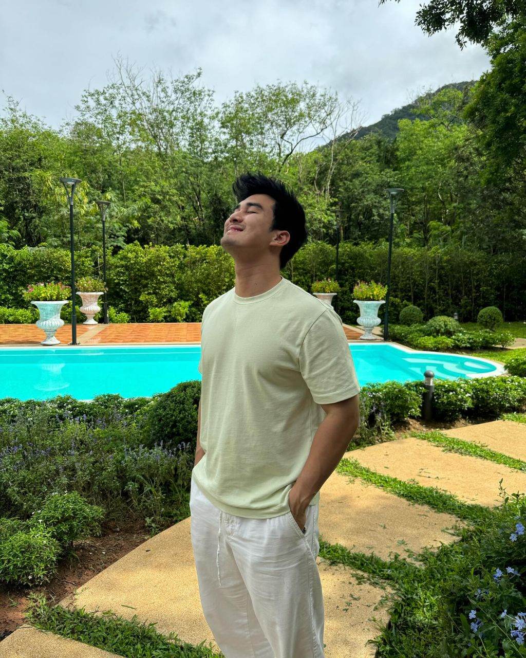 อยากดิวกับดิวทั้งคืน