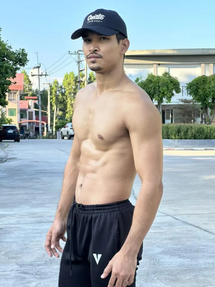ผัวไทบ้านสากยาวจัง