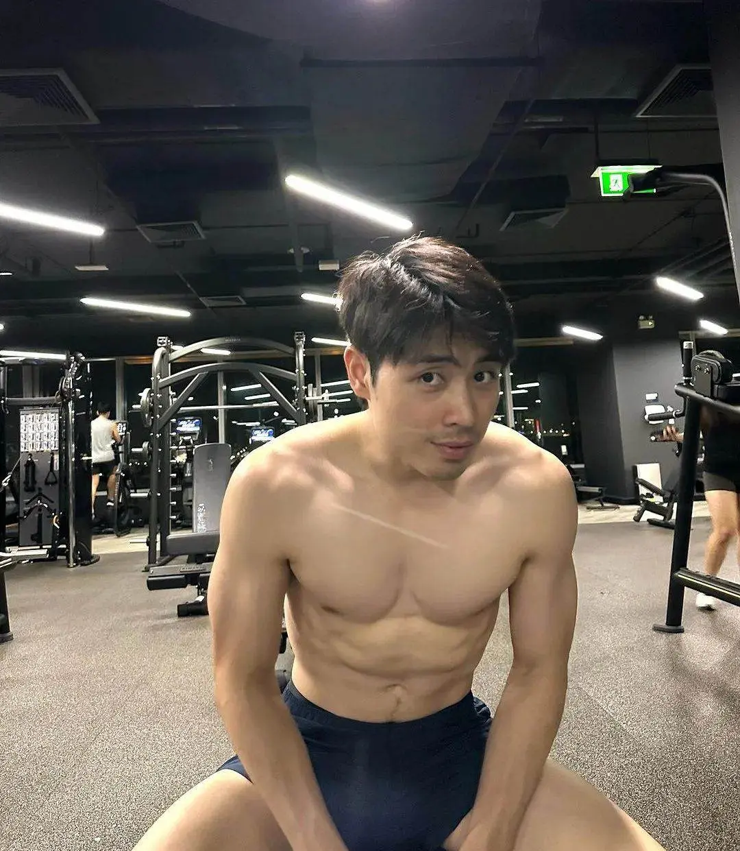 สัญญาว่าจะกลืน