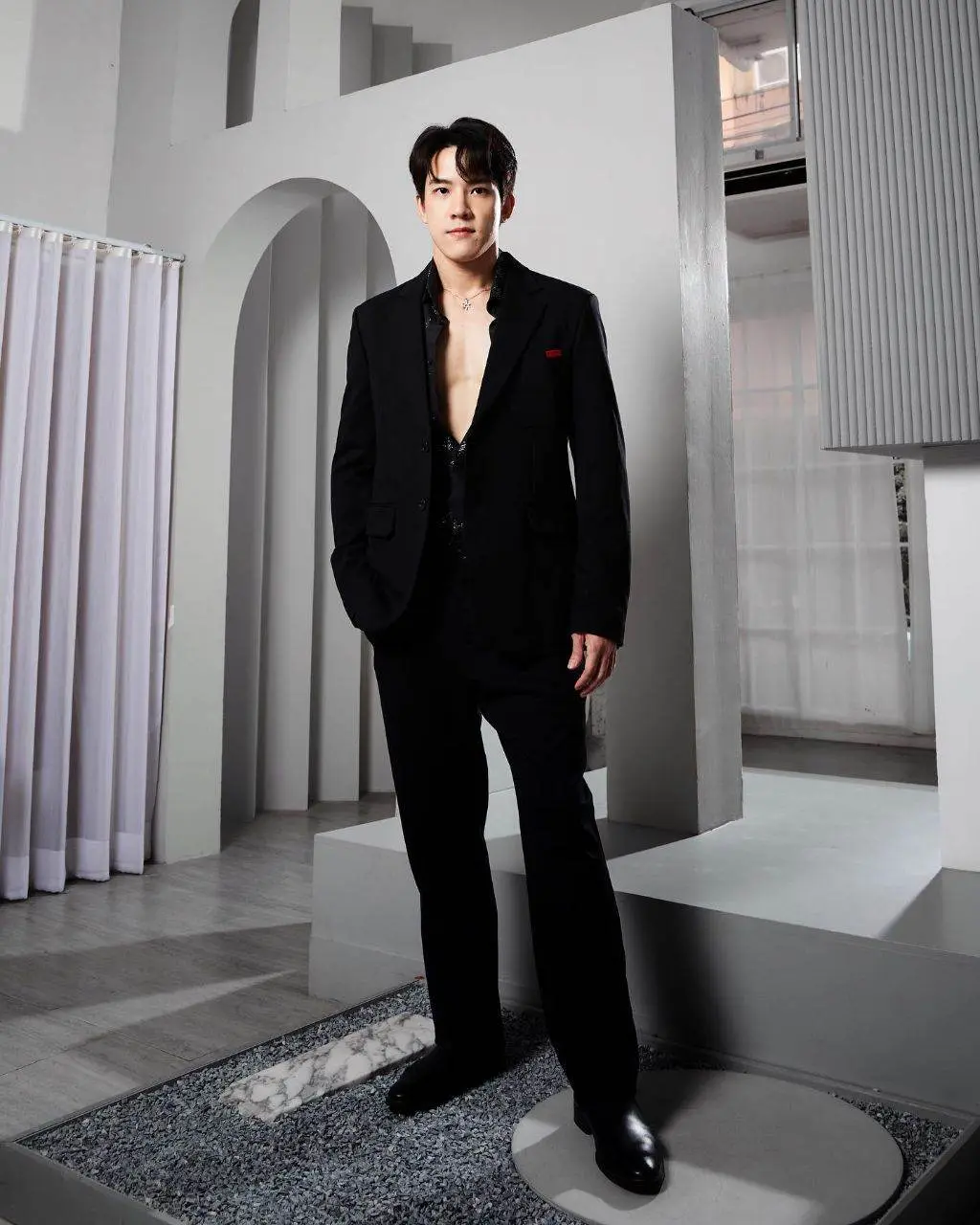 สัญญาว่าจะกลืน