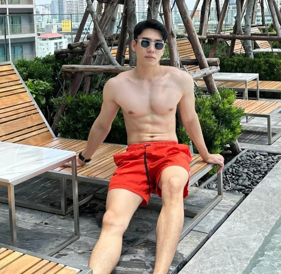 ขาวจัง