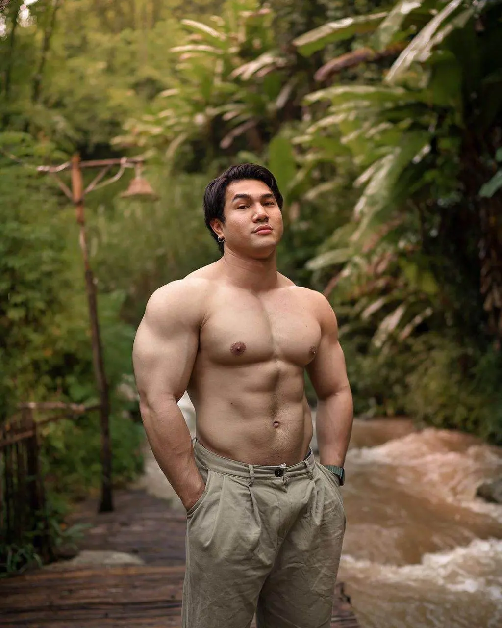ยำแซ่บให้สามี