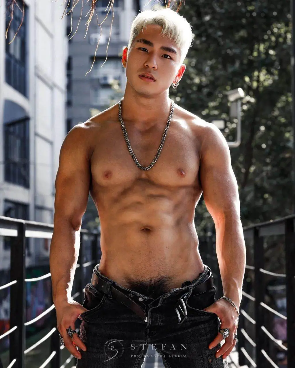 คลังเก็บสามี