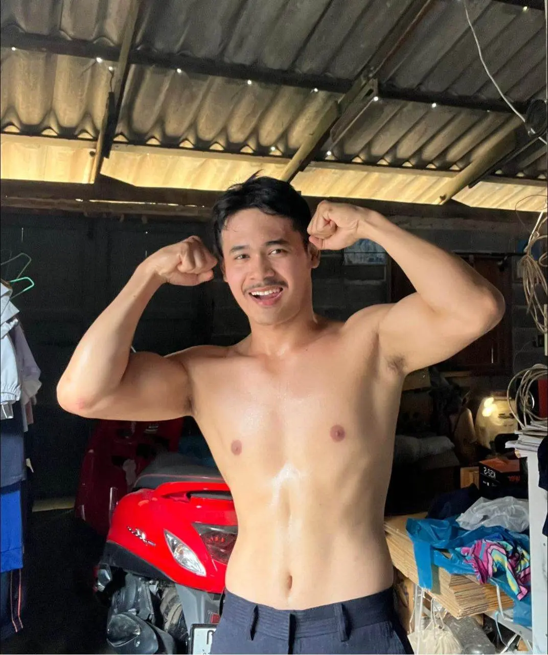 พ่อเด็กบ้านๆคนนี้น่ารักชะมัด