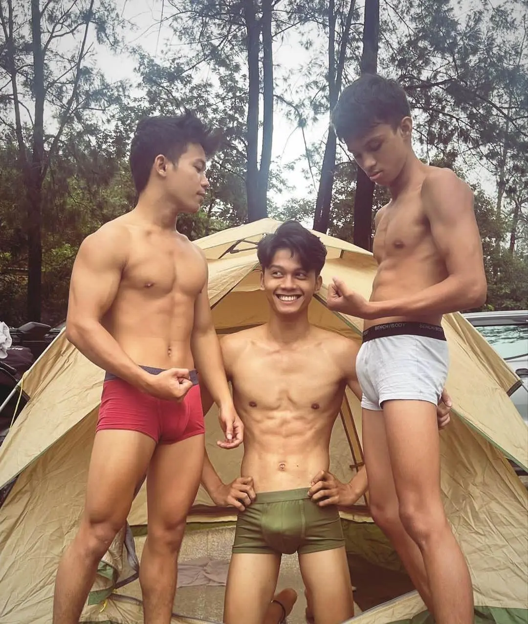 สุขสันต์วันหยุด