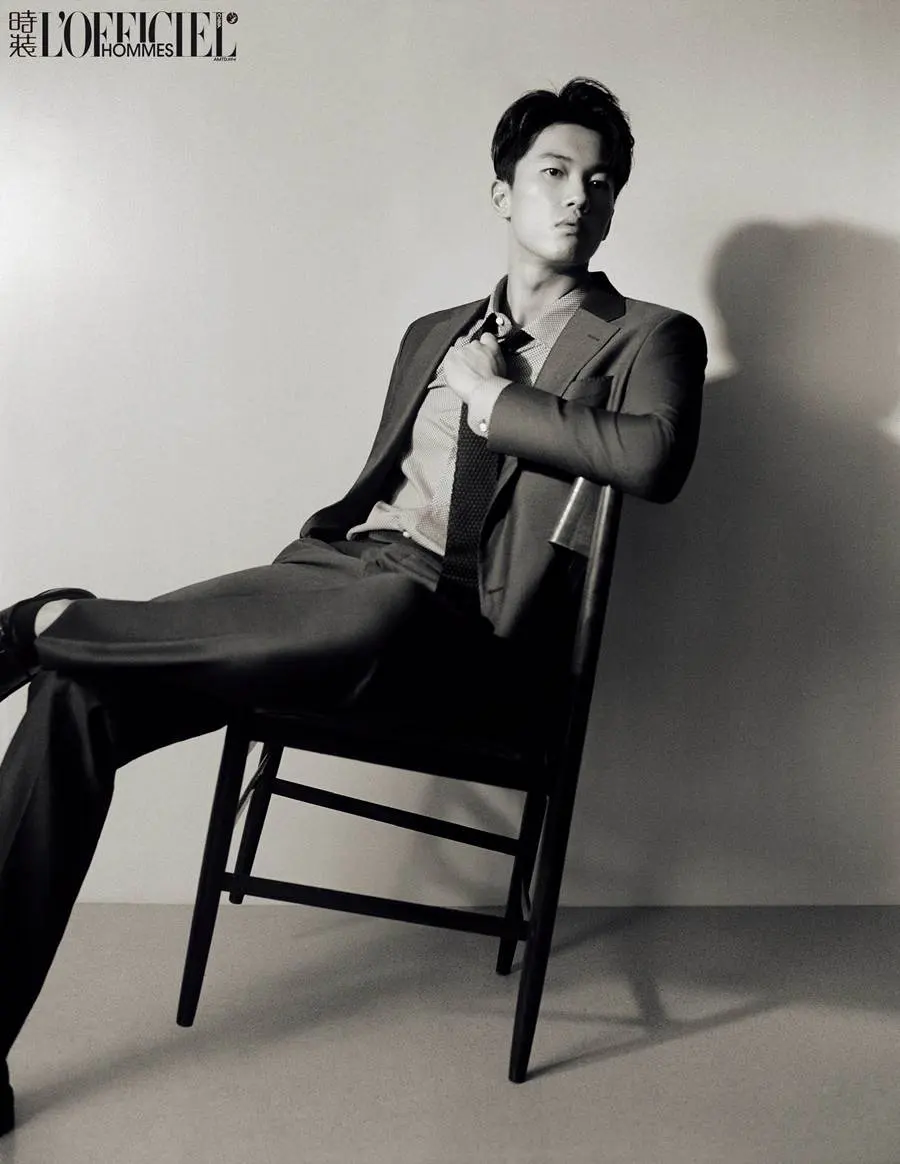 Wang Shun @ L&rsquo;Officiel Hommes China November 2023