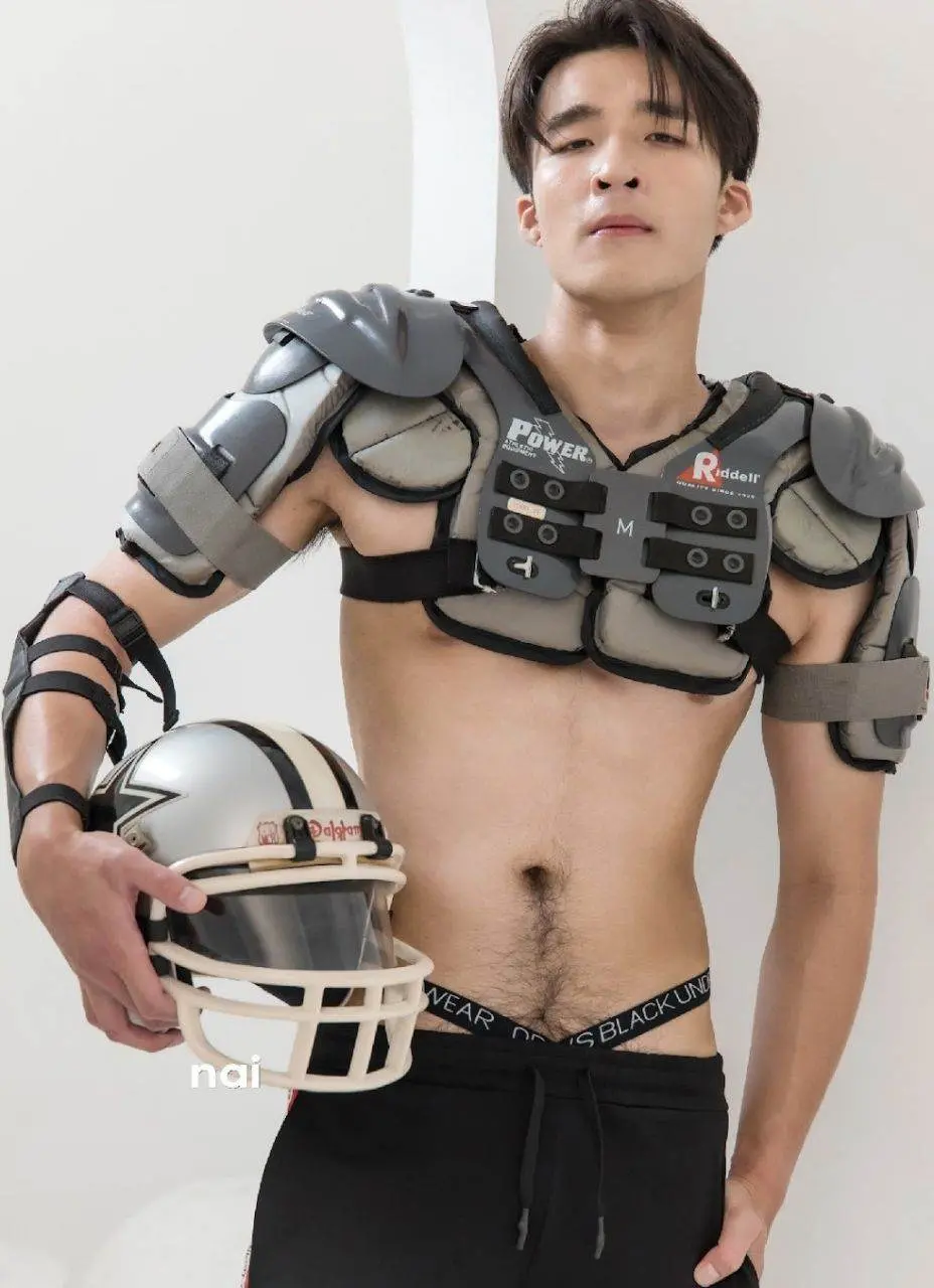 หนุ่มหล่อขึ้นปก 1161.7