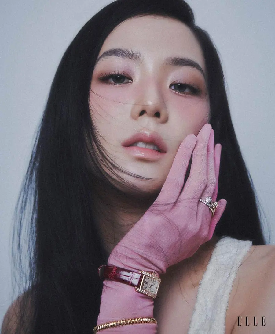 (BLACKPINK) Jisoo @ ELLE Singapore November 2023