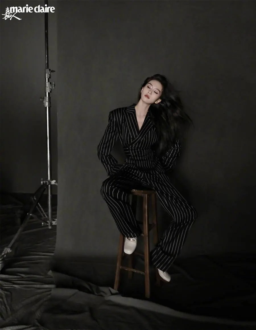 Liu Shishi @ Marie Claire China November 2023