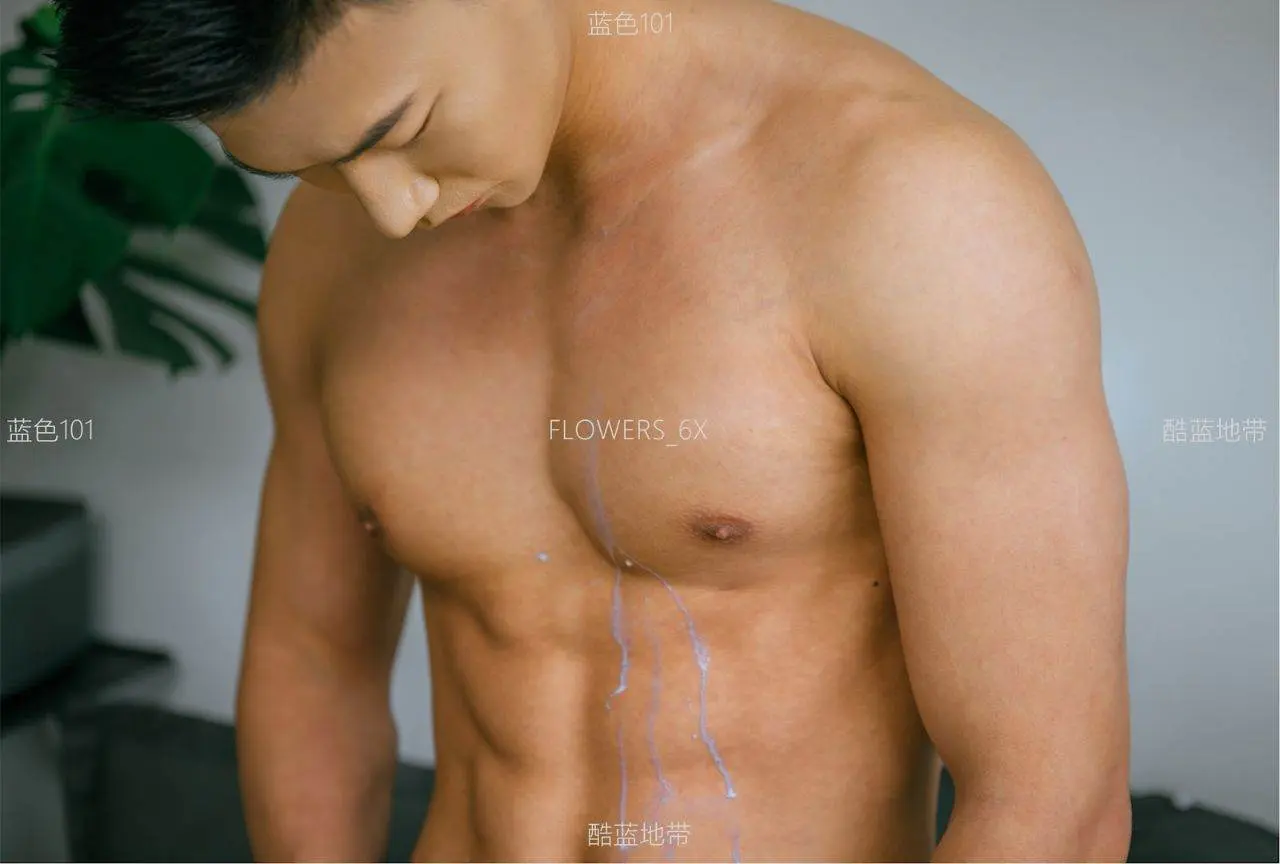 หนุ่มหล่อขึ้นปก 1178.1