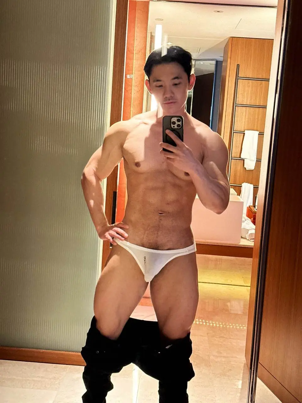 LINE OpenChat : Underwear For Men