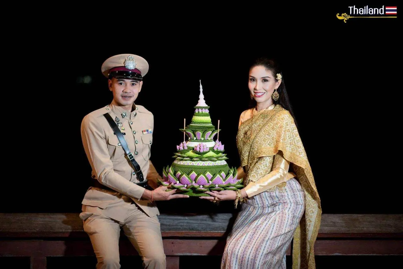 THAILAND 🇹🇭 | KRATHONG in LOY KRATHONG FESTIVAL