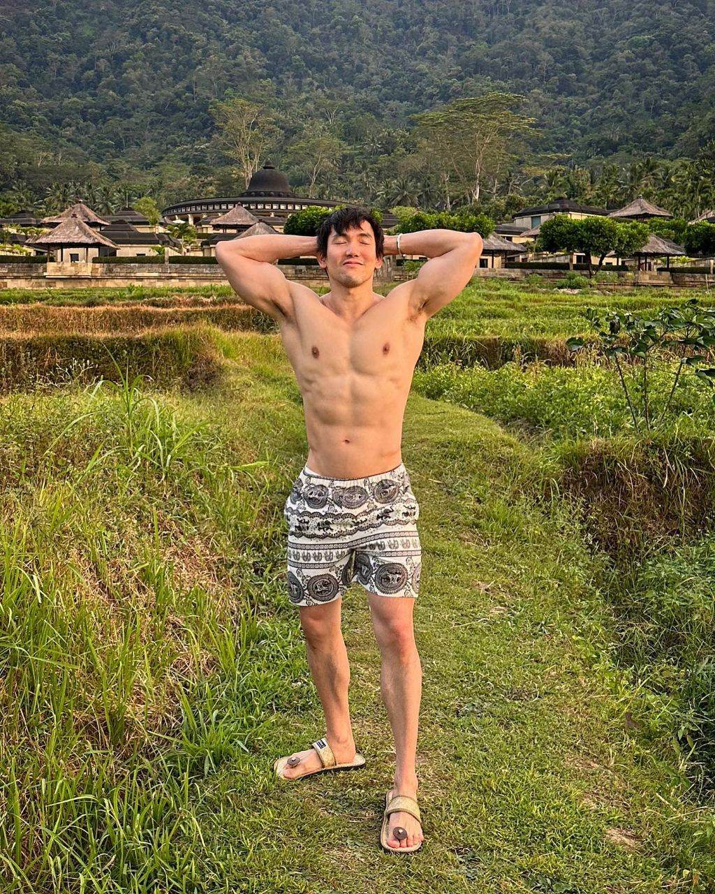 ลำไผ่ใหญ่ๆของเฮีย