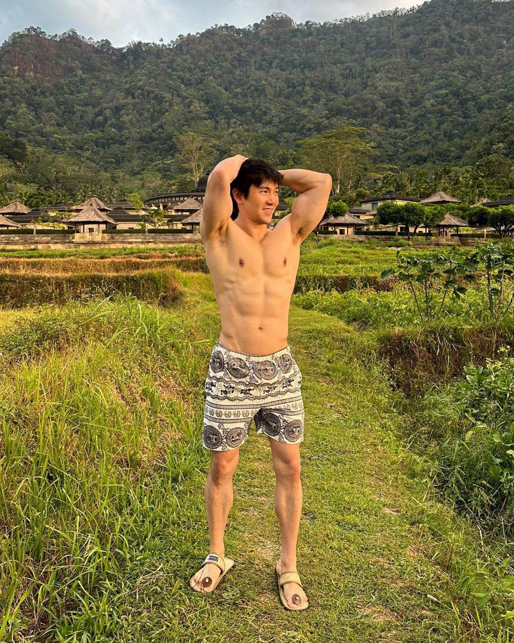ลำไผ่ใหญ่ๆของเฮีย