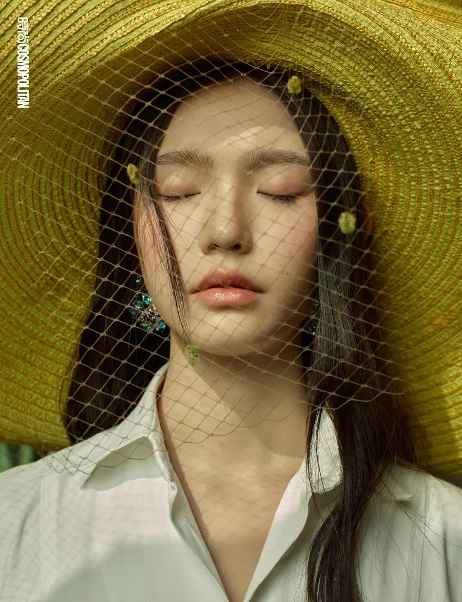 LinYun @ Cosmopolitan China November 2023